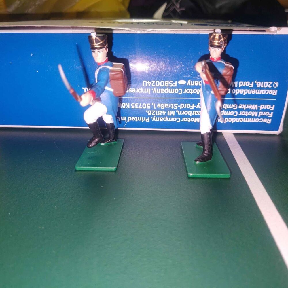 Vintage Blue Box American Revolutionary Soldier Figurines